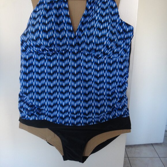 Women Krista SWIMSUIT BATHING Blue Black Size 2X (20W) NEW - Picture 2 of 9